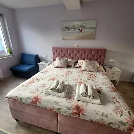 Apartament Vino & Grad *