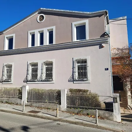 Apartment Vino & Grad Zagreb